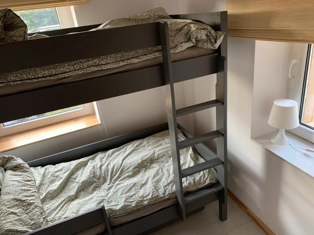 W Deski Dom Apartamenty Krzyżowa Exteriér fotografie