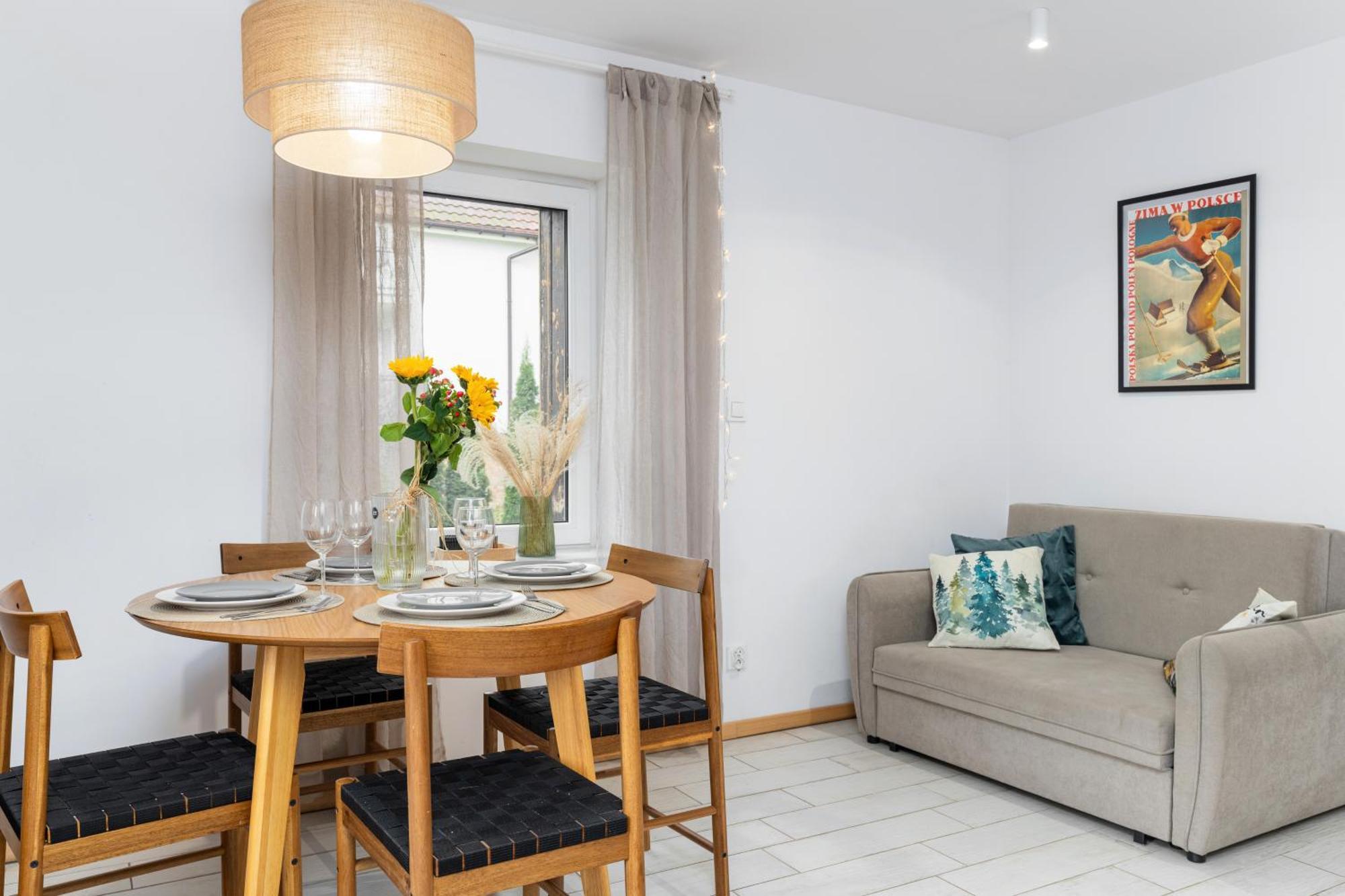 W Deski Dom Apartamenty Krzyżowa Exteriér fotografie